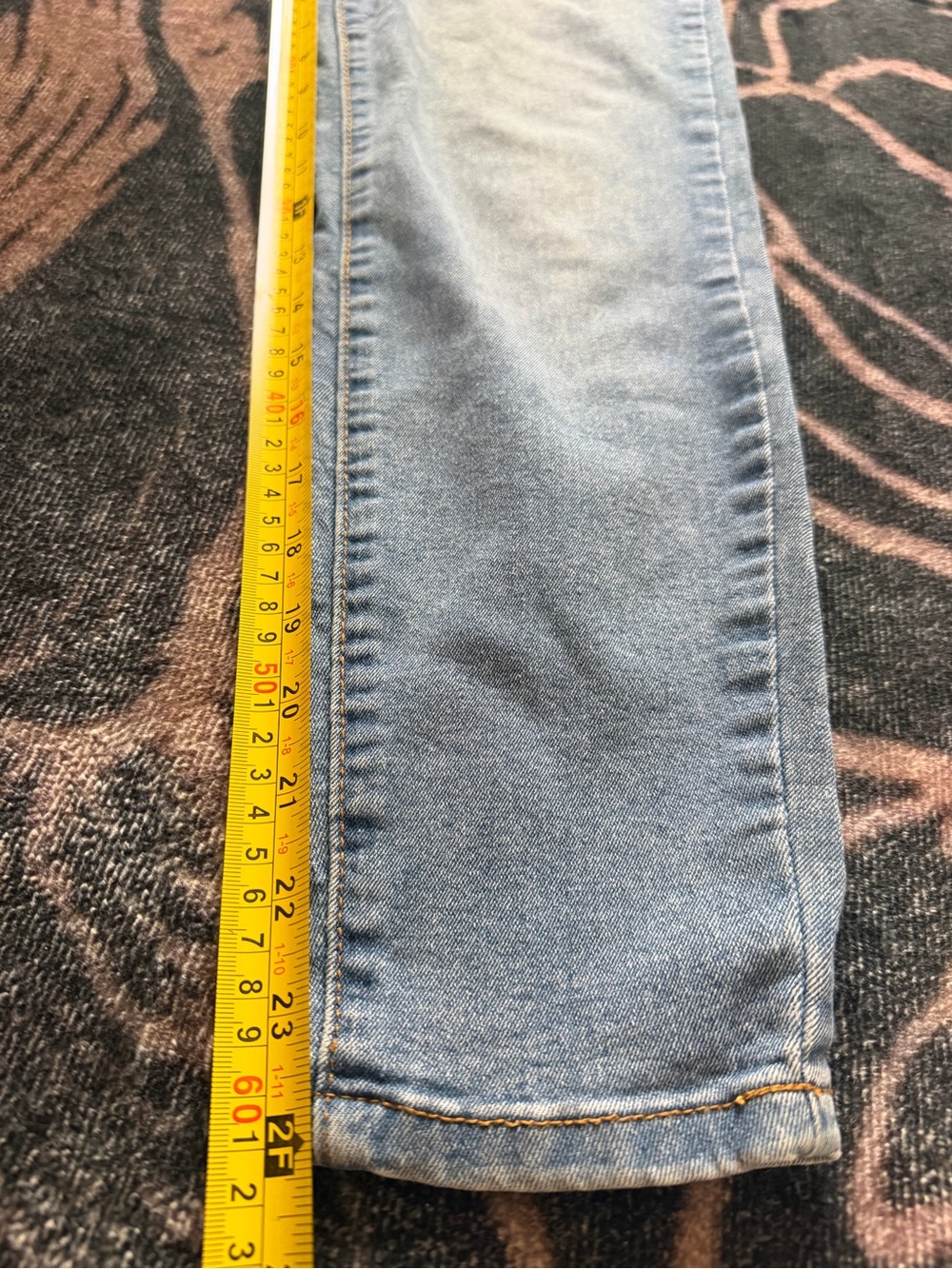 Tahari Light Blue High-Rise Skinny Jeans with Button-Fly - Picture 6 of 10
